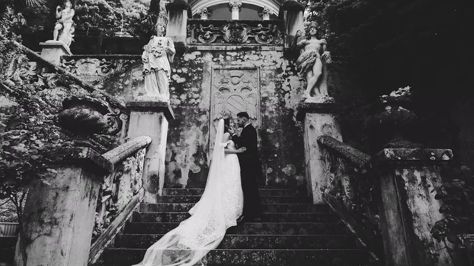Kadr z sesji ślubnej nad Lake Como, przy Villa Monastero i w Szwajcarii